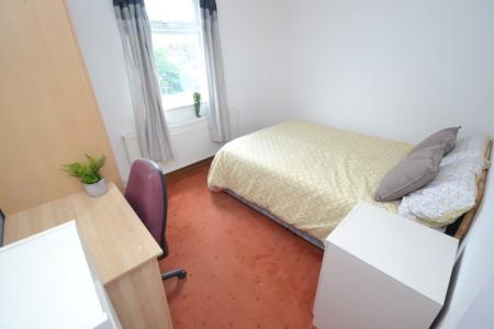 5 bedroom Detached house to let in North Road, West Bridgford, NG2