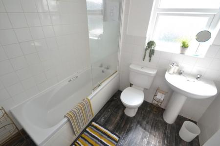 5 bedroom Detached house to let in North Road, West Bridgford, NG2