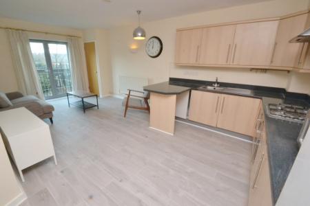 2 bedroom Flat to let in Portland Square, Raleigh Street, Nottingham, NG7