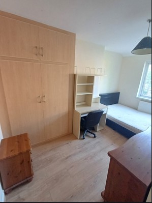 5 bedroom Detached house to let in Harrington Drive, Lenton, Nottingham, NG7