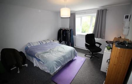 3 bedroom Semi-detached house to let in Montpellier Road, Dunkirk, Nottingham, NG7