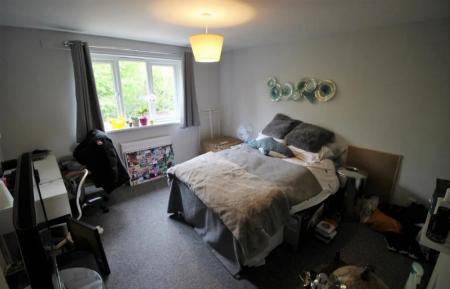 3 bedroom Semi-detached house to let in Montpellier Road, Dunkirk, Nottingham, NG7