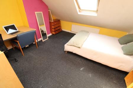 4 bedroom Semi-detached house to let in Montpelier Road (4 Bed), Dunkirk, Nottingham, NG7