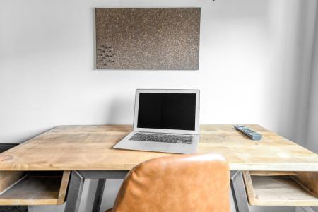 12 bedroom Town house to let in (12-bed) Waverley Street, Arboretum, Nottingham, NG7