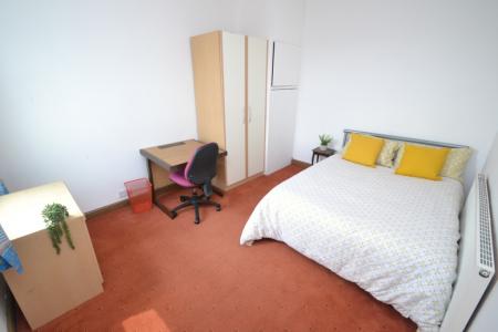 5 bedroom Detached house to let in (Bills exc) North Road, West Bridgford, NG2