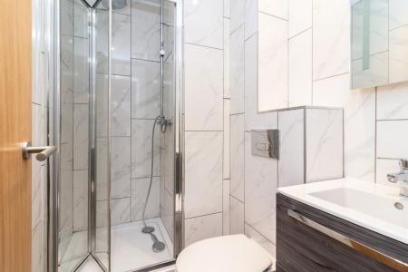 6 bedroom Apartment to let in Howard Street, Nottingham, NG1