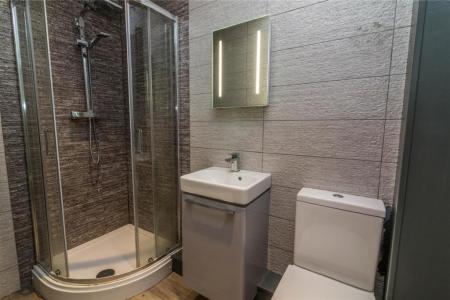 4 bedroom Apartment to let in Howard Street, City Centre, Nottingham, NG1