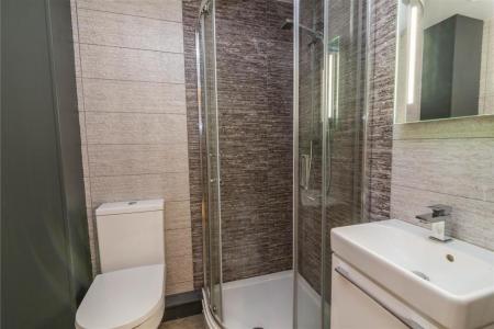 4 bedroom Apartment to let in Howard Street, City Centre, Nottingham, NG1