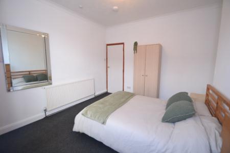 4 bedroom Terraced House to let in Claude Street, Dunkirk, Nottingham, NG7