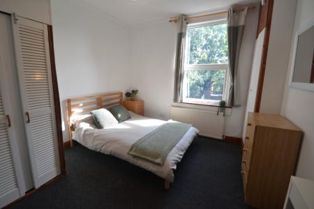 4 bedroom Terraced House to let in Claude Street, Dunkirk, Nottingham, NG7