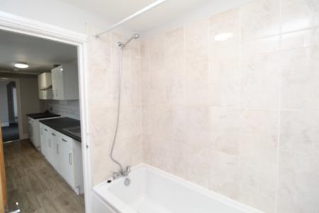 2 bedroom Terraced House to let in Brixton Road, Radford, Nottingham, NG7