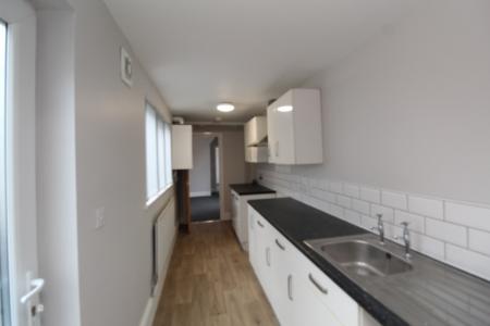 2 bedroom Terraced House to let in Brixton Road, Radford, Nottingham, NG7