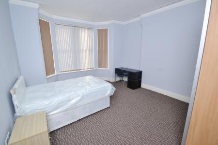 5 bedroom End of terrace house to let in (5BED) Berridge Road, Sherwood Rise, Nottingham, NG7