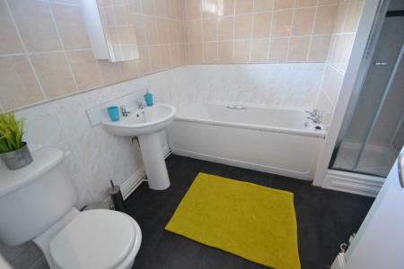 3 bedroom Semi-detached house to let in Hart Street (3 Bed), Lenton, Nottingham, NG7