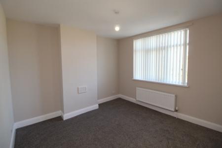 3 bedroom Semi-detached house to let in Charlbury Road, Wollaton, Nottingham, NG8