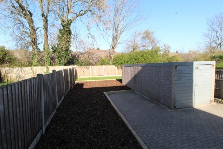 3 bedroom Semi-detached house to let in Charlbury Road, Wollaton, Nottingham, NG8