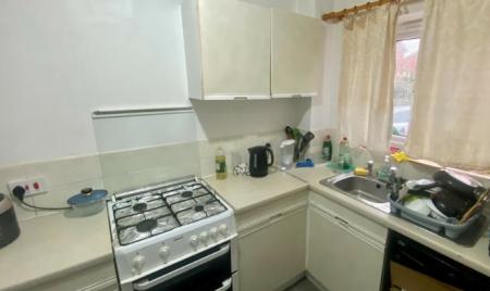 3 bedroom Detached house to let in Heron Drive, Lenton, Nottingham, NG7