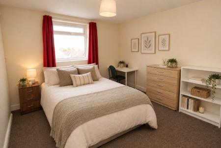 6 bedroom Terraced House to let in Derby Road, Lenton, Nottingham, NG7