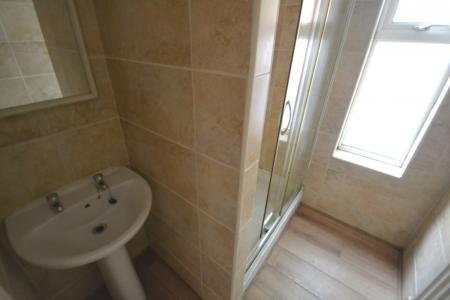 4 bedroom Semi-detached house to let in Castle Boulevard (4 Bed), Nottingham, NG7