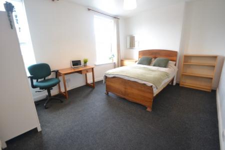 1 bedroom Terraced House to let in (1 BED) Claude Street, Dunkirk, Nottingham, NG7