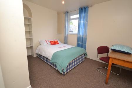 5 bedroom Terraced House to let in (5 Bed) Derby Road, Lenton, Nottingham, NG7