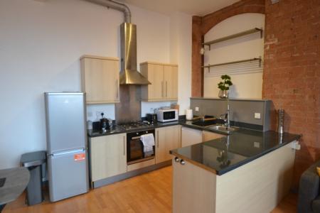 2 bedroom Flat to let in Portland Square, Arboretum, Nottingham, NG7
