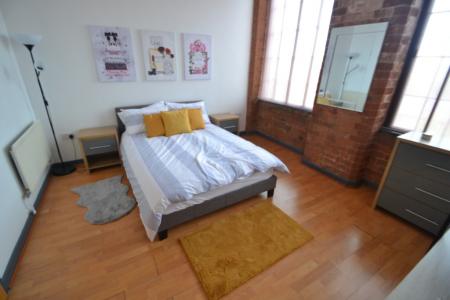 2 bedroom Flat to let in Portland Square, Arboretum, Nottingham, NG7
