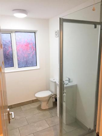 6 bedroom Detached house to let in Fletcher Road, Nottingham, NG9