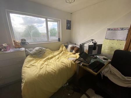 7 bedroom Detached house to let in Harlaxton Drive, Lenton, Nottingham, NG7