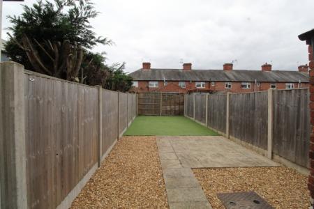 2 bedroom Flat to let in Bridge Street, Long Eaton