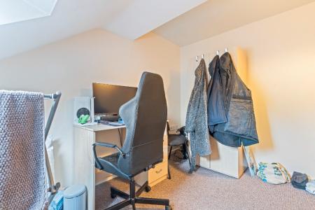 6 bedroom Flat to let in North Sherwood Street, Arboretum, Nottingham, NG1