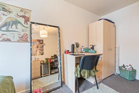 6 bedroom Flat to let in North Sherwood Street, Arboretum, Nottingham, NG1