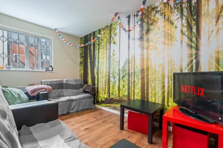 6 bedroom Flat to let in North Sherwood Street, Arboretum, Nottingham, NG1