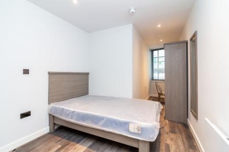 5 bedroom Apartment to let in (5 Bed) Howard Street, Dunkirk, Nottingham, NG1