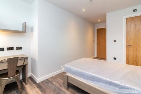 5 bedroom Apartment to let in (5 Bed) Howard Street, Dunkirk, Nottingham, NG1