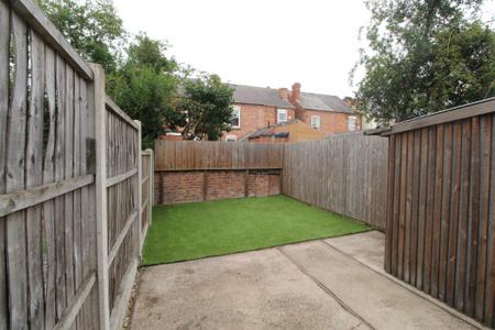 1 bedroom Semi-detached house to let in (1 BED) City Road, Dunkirk, Nottingham, NG7