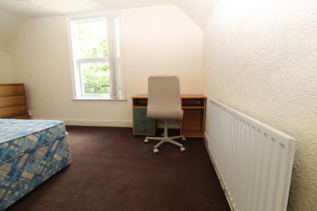 3 bedroom Terraced House to let in (3 BED) Beeston Road, Dunkirk, Nottingham, NG7
