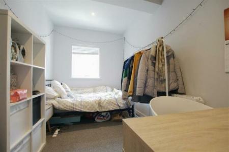 3 bedroom Flat to let in Church Gate, kegworth, Kegworth, DE74