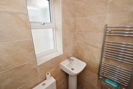 4 bedroom Detached house to let in Woodborough Road, City Centre, Nottingham, NG3