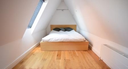 3 bedroom Flat to let in Park Drive, The Park, Nottingham, NG7