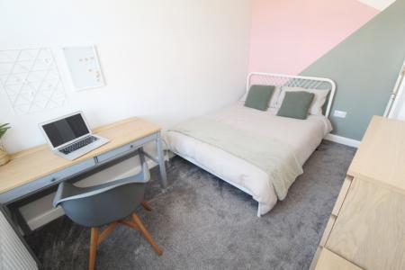 1 bedroom Terraced House to let in (1 BED) City Road, Dunkirk, Nottingham, NG7