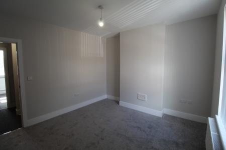 2 bedroom Terraced House to let in Forester Street, Nottingham, NG4