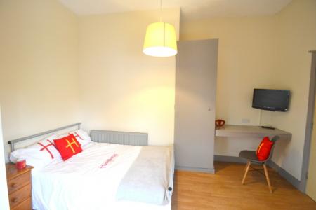 6 bedroom Flat to let in (6BED) Mount Hooton Road, Arboretum, Nottingham, NG7