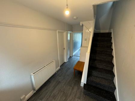 3 bedroom Semi-detached house to let in (3 Bed) Greenfield Street, Dunkirk, Nottingham, NG7