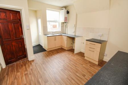 3 bedroom Terraced House to let in Westwood Road, Sneinton, NG2