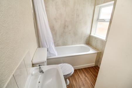 3 bedroom Terraced House to let in Westwood Road, Sneinton, NG2