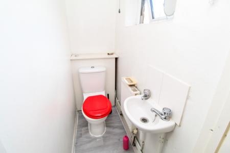 1 bedroom Flat to let in Montpelier Road (1 Bed), Dunkirk, Nottingham, NG7