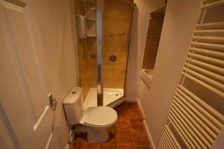 1 bedroom Flat to let in Southwell Road East, Rainworth, NG21