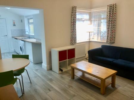 1 bedroom Terraced House to let in (Room 2) Osmaston Street, Lenton, Nottingham, NG7