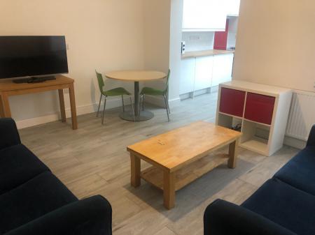 1 bedroom Terraced House to let in (Room 2) Osmaston Street, Lenton, Nottingham, NG7